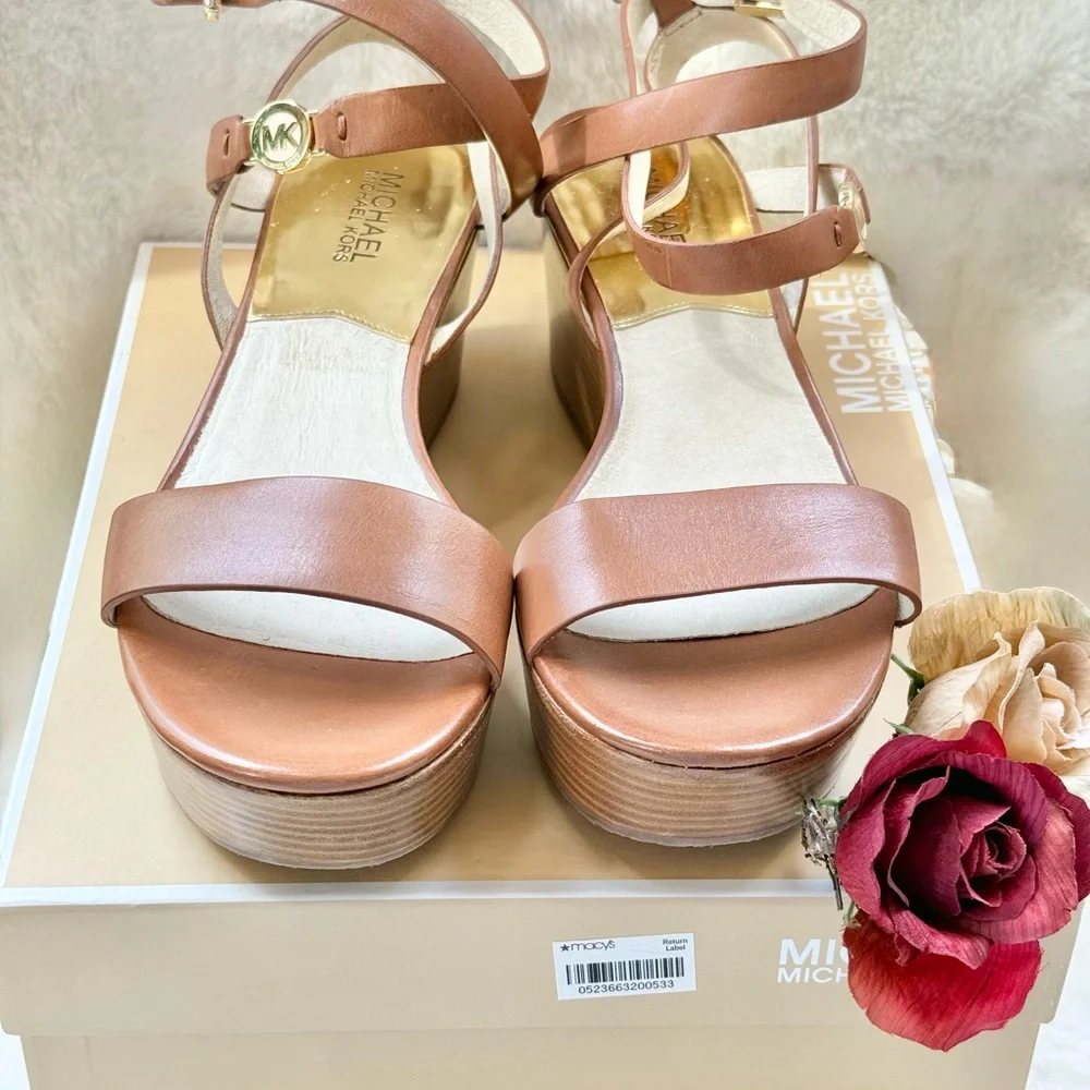 New with tags MICHAEL KORS JALITA CHARM platform SANDAL color, “Luggage”Leather - Picture 6 of 16